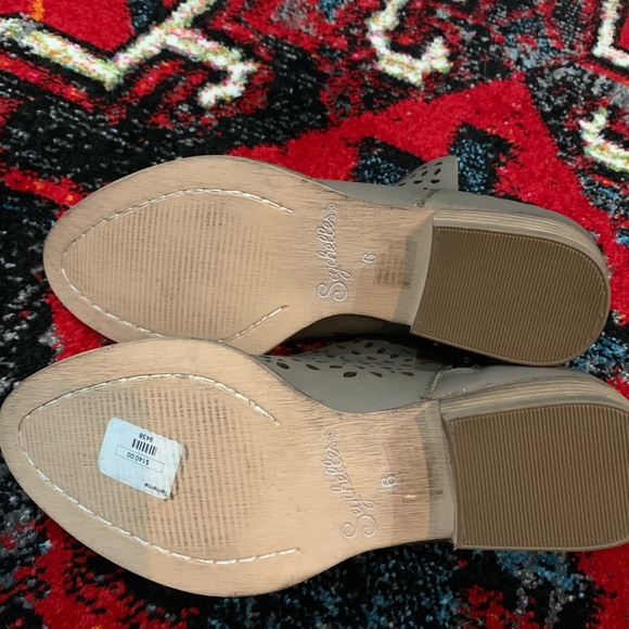 Booties - Picture 3 of 3